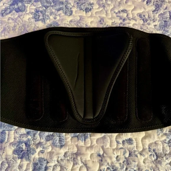 FREETOO Black Back Support Belt - Picture 6 of 9
